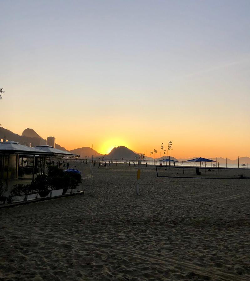Copa Beach Home - Copacabana Posto 4 Quadra Da Praia Rio de Janeiro Kültér fotó